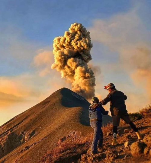 foto volcan acatenango atardecer