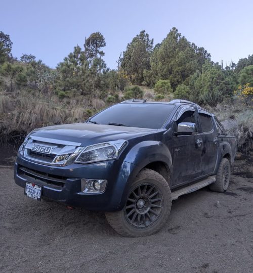 acatenango-pickup-4x4-isuzu-gris