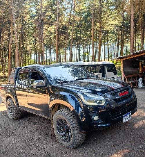 Pickup 4x4 del tour al Acatenango por Finca San Sebastián